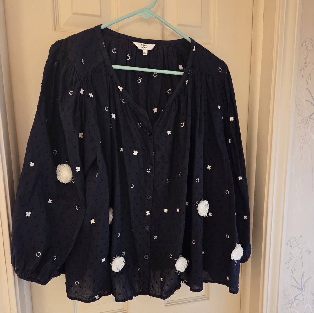 Crown & Ivy Dark Blue Top with White Accents